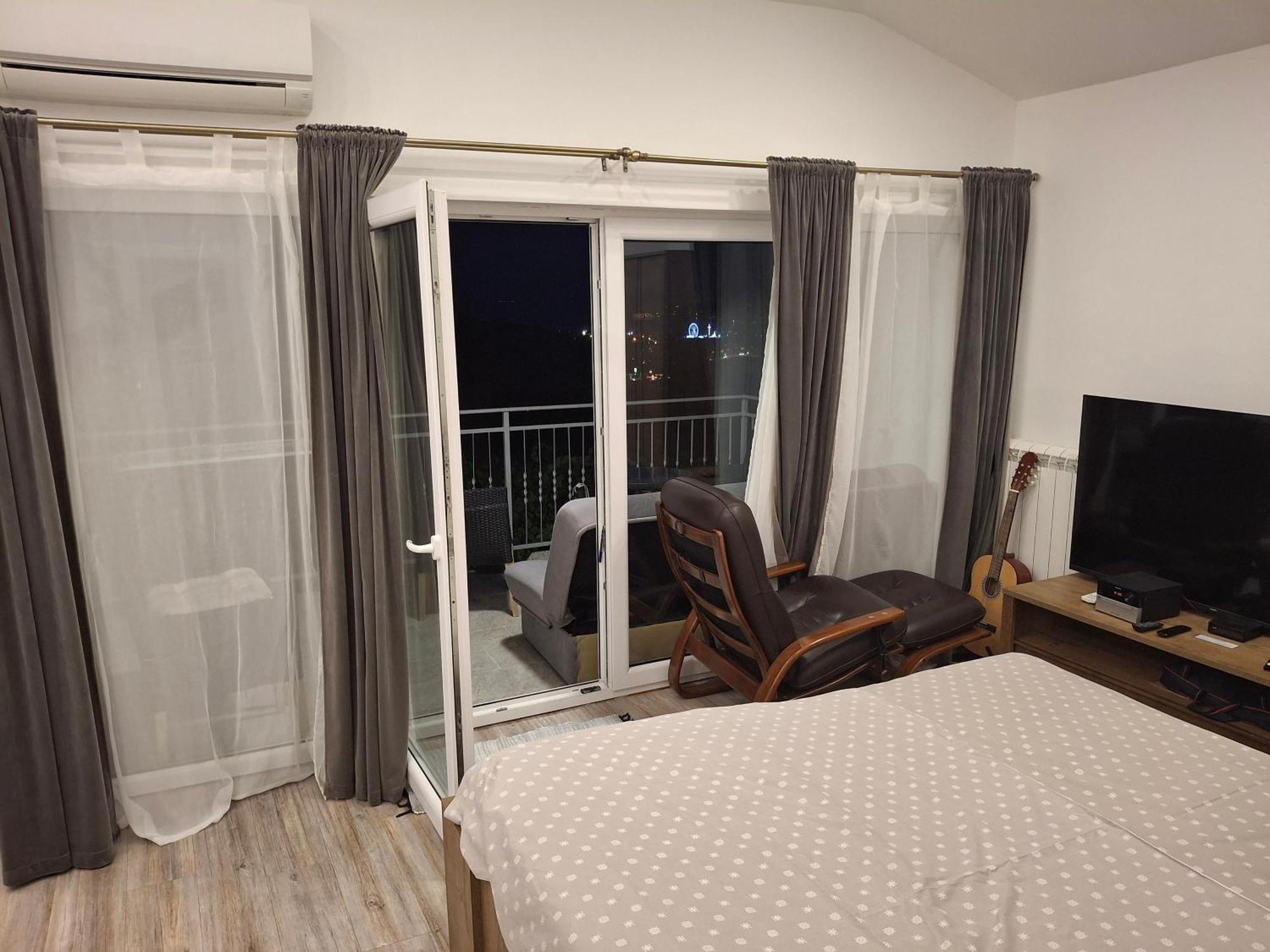 Apartma Med Oljkami - Portoroz Bagian luar foto