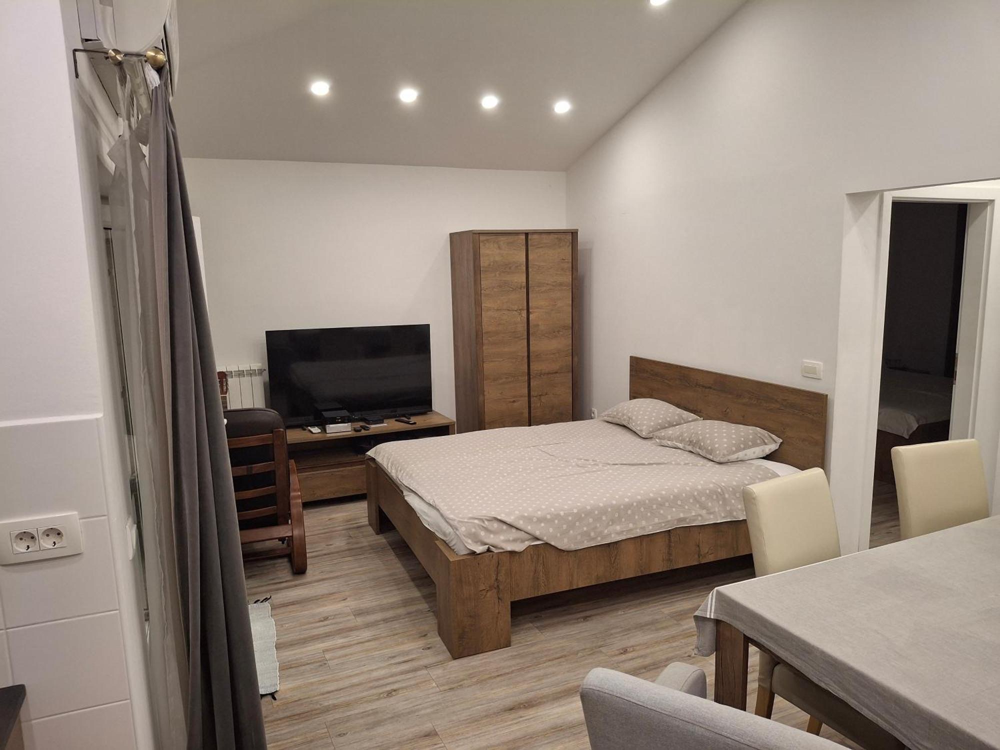 Apartma Med Oljkami - Portoroz Bagian luar foto
