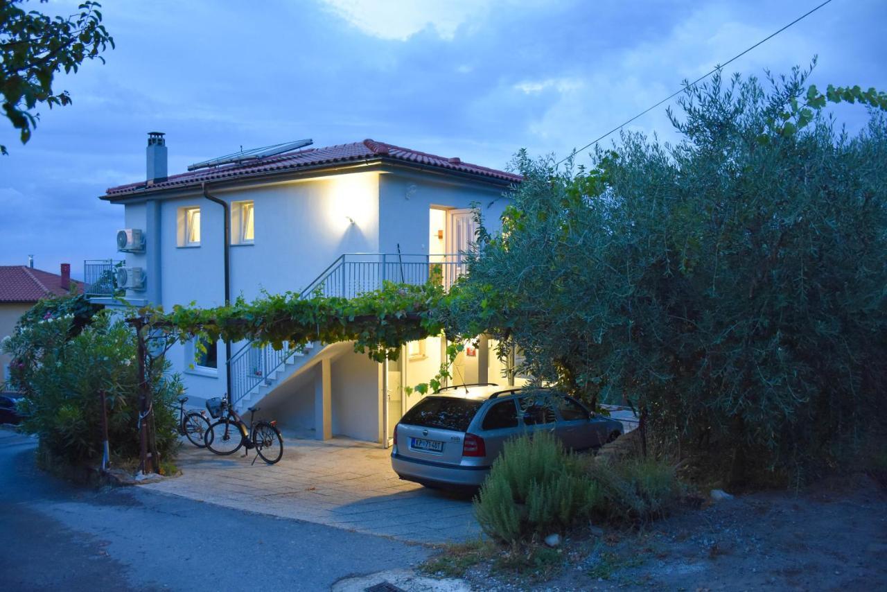 Apartma Med Oljkami - Portoroz Bagian luar foto